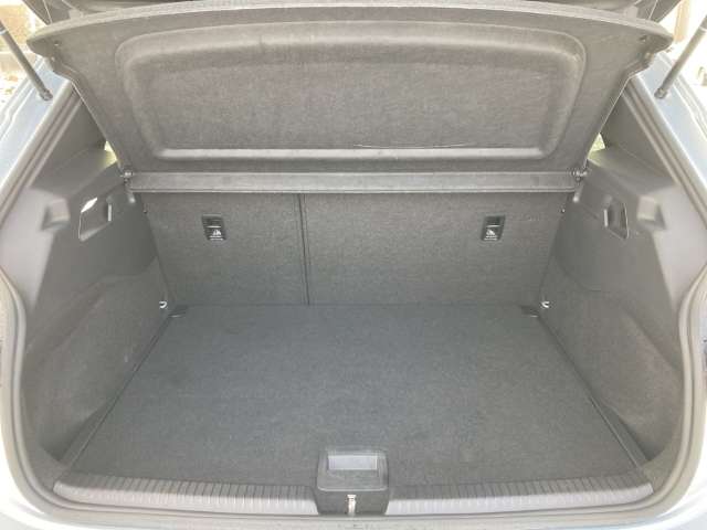 Fahrzeugbild eines CUPRA Born