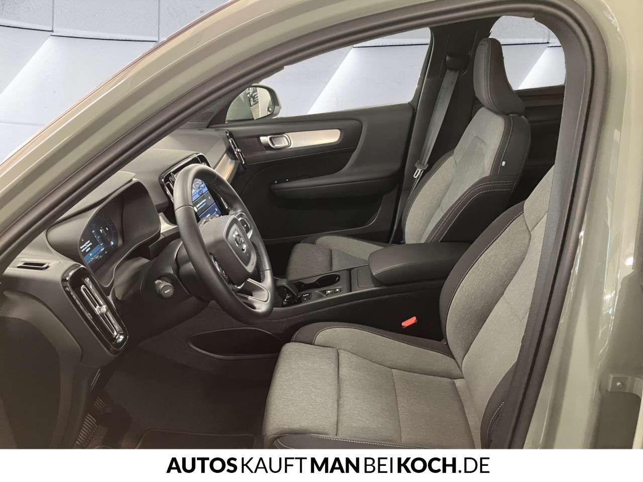 Fahrzeugbild eines Volvo XC40