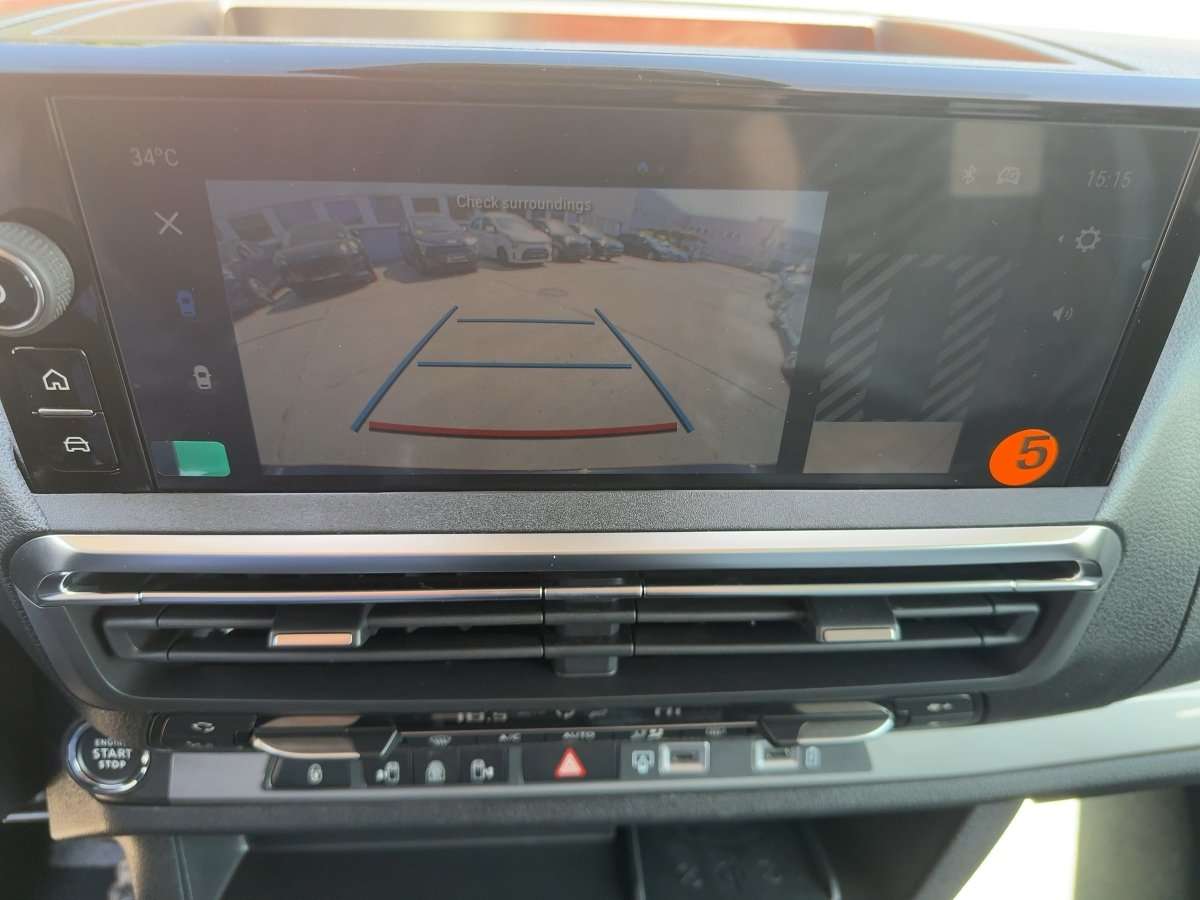 Fahrzeugbild eines Opel Zafira
