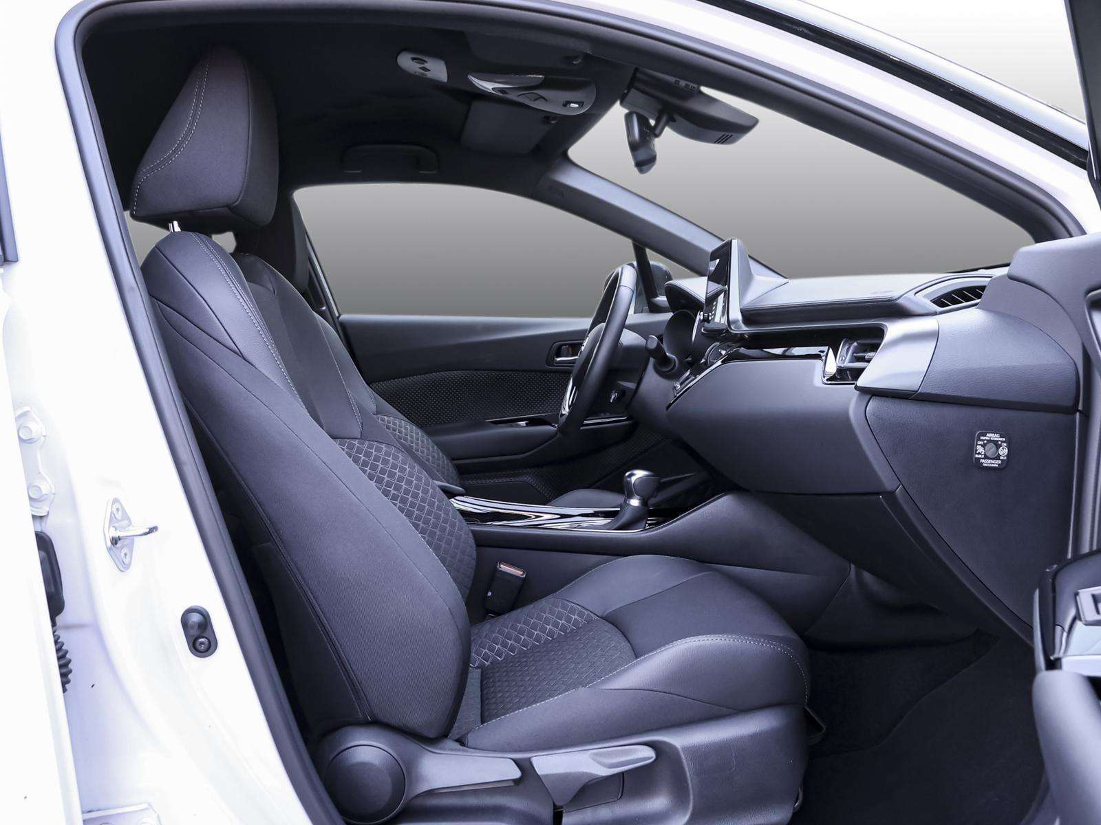 Fahrzeugbild eines Toyota C-HR