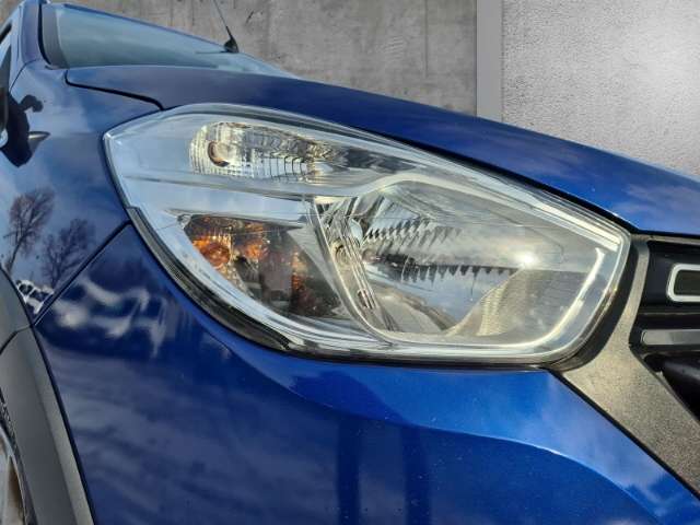 Fahrzeugbild eines Dacia Lodgy