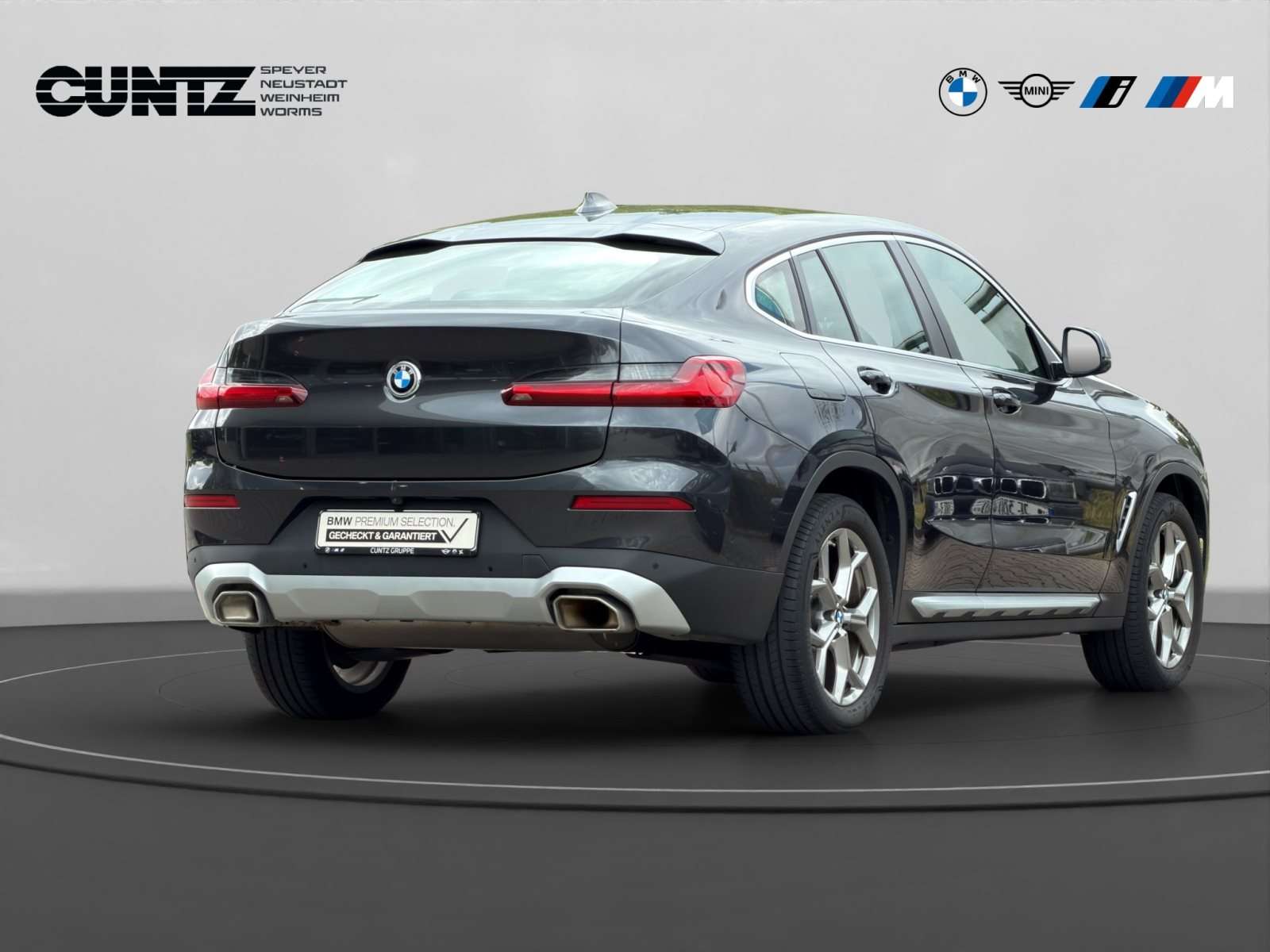 Fahrzeugbild eines BMW X4