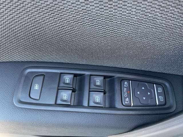 Fahrzeugbild eines Renault Kangoo E-TECH