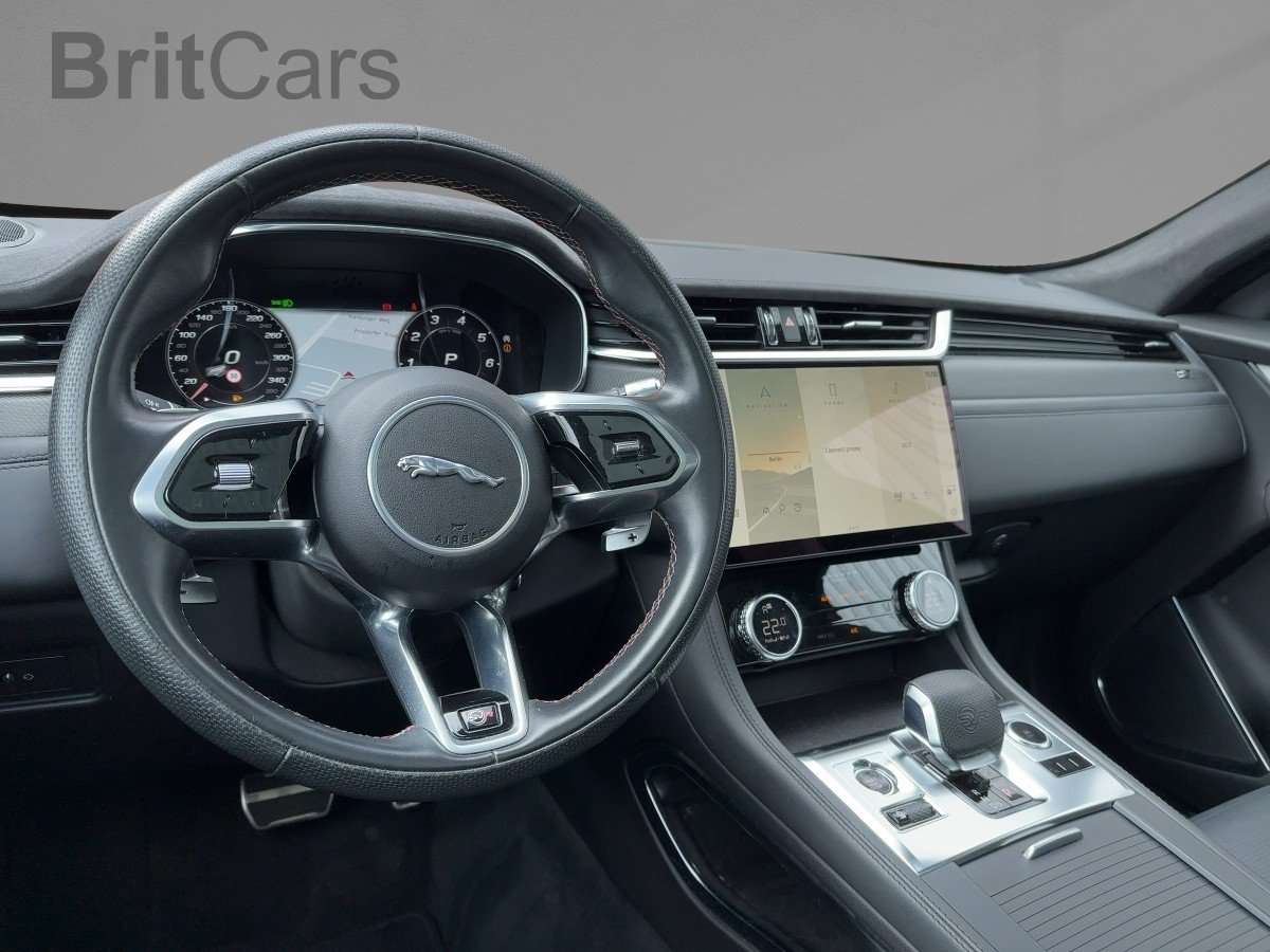 Fahrzeugbild eines Jaguar F-PACE
