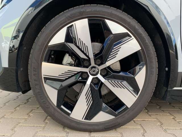 Fahrzeugbild eines Renault Megane E-TECH