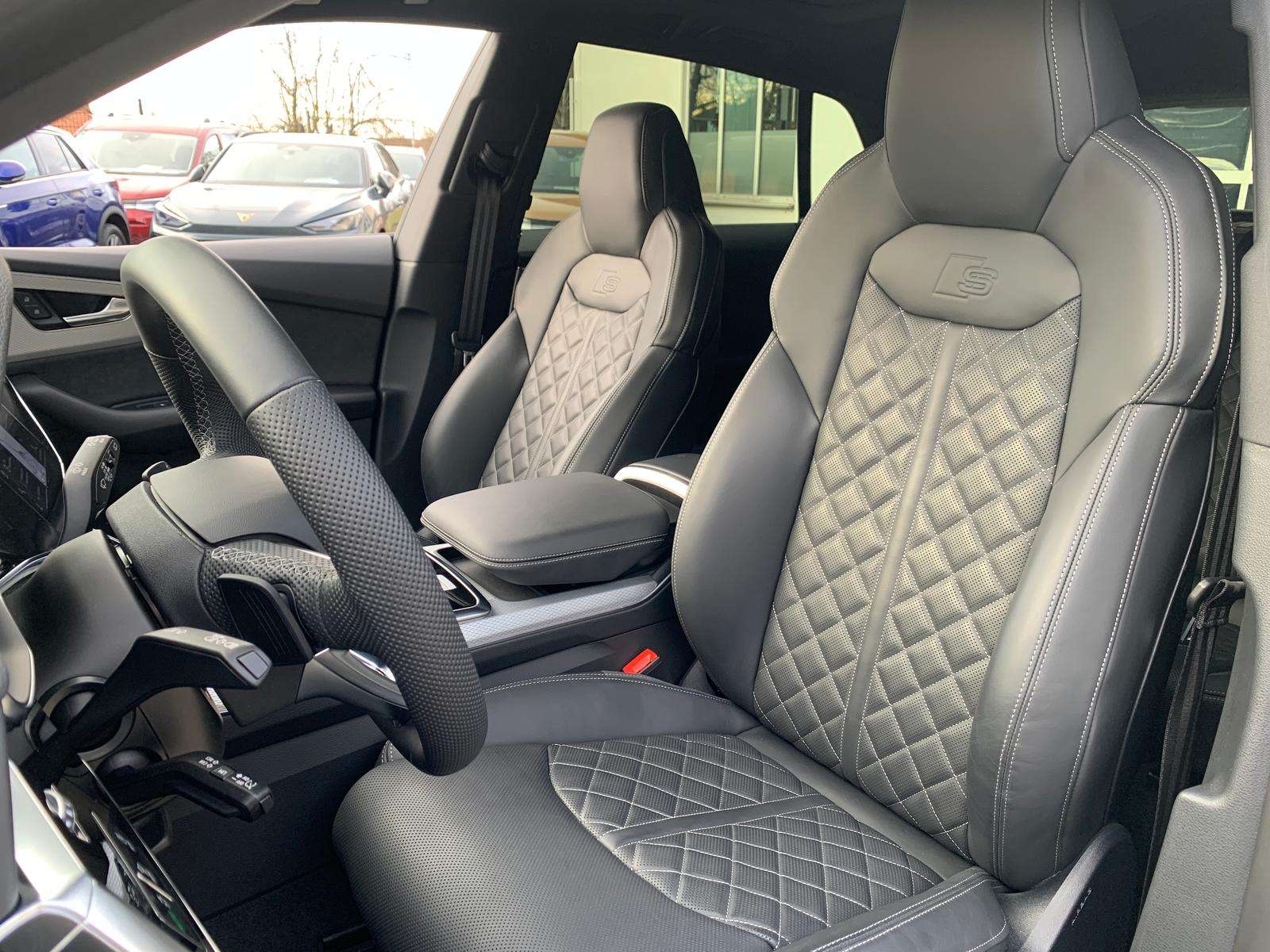 Fahrzeugbild eines Audi Q8