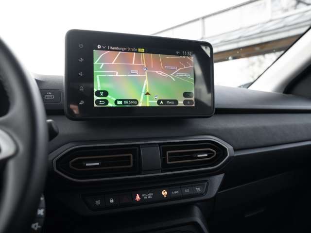 Fahrzeugbild eines Dacia Jogger