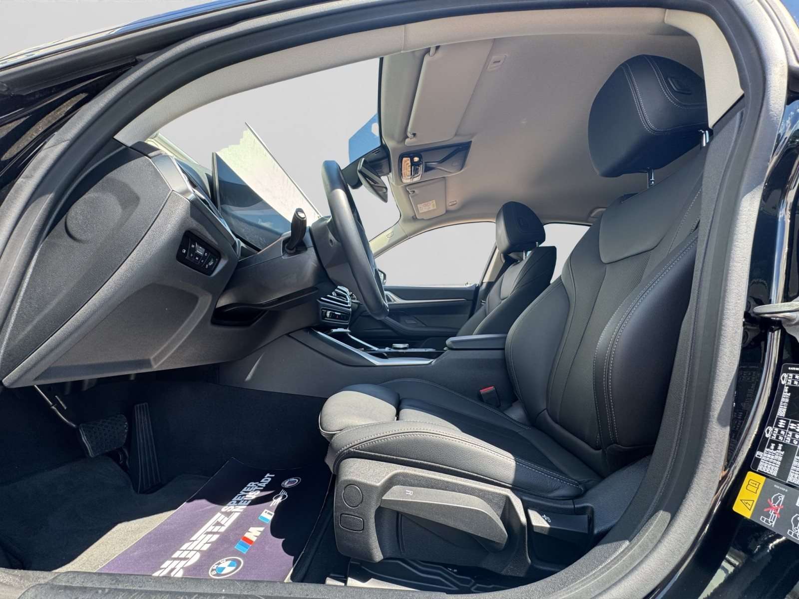 Fahrzeugbild eines BMW i4