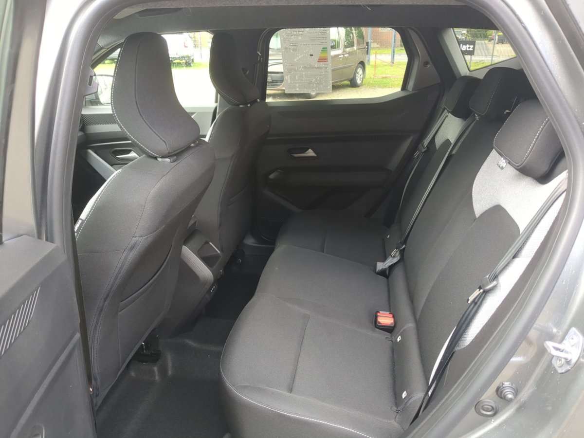 Fahrzeugbild eines Dacia Duster