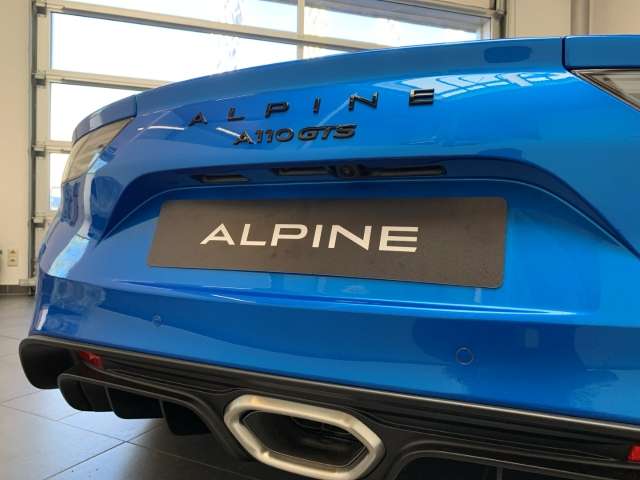 Fahrzeugbild eines Alpine A110