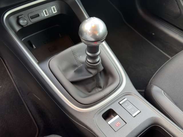 Fahrzeugbild eines Jeep Avenger