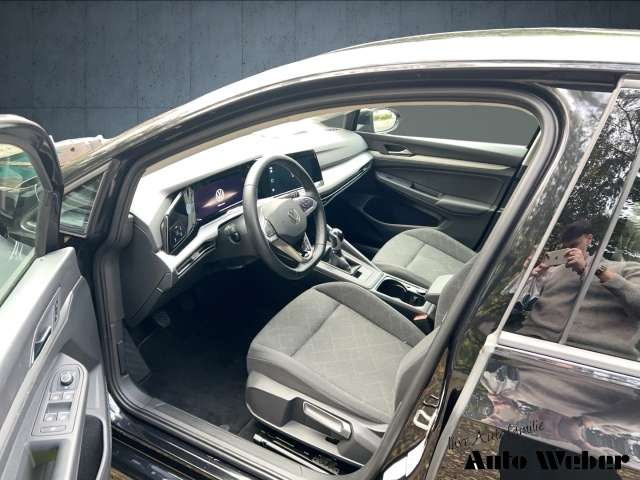 Fahrzeugbild eines Volkswagen Golf