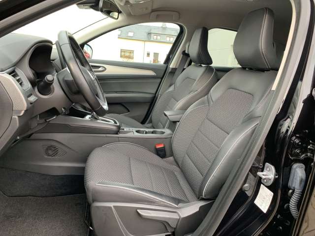 Fahrzeugbild eines Renault Arkana