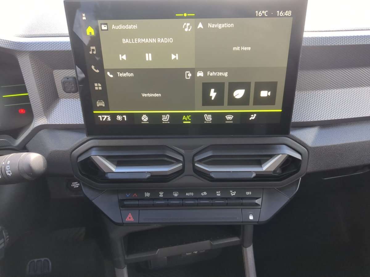 Fahrzeugbild eines Dacia Duster