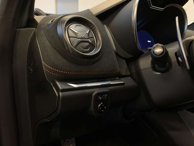 Fahrzeugbild eines Alpine A110