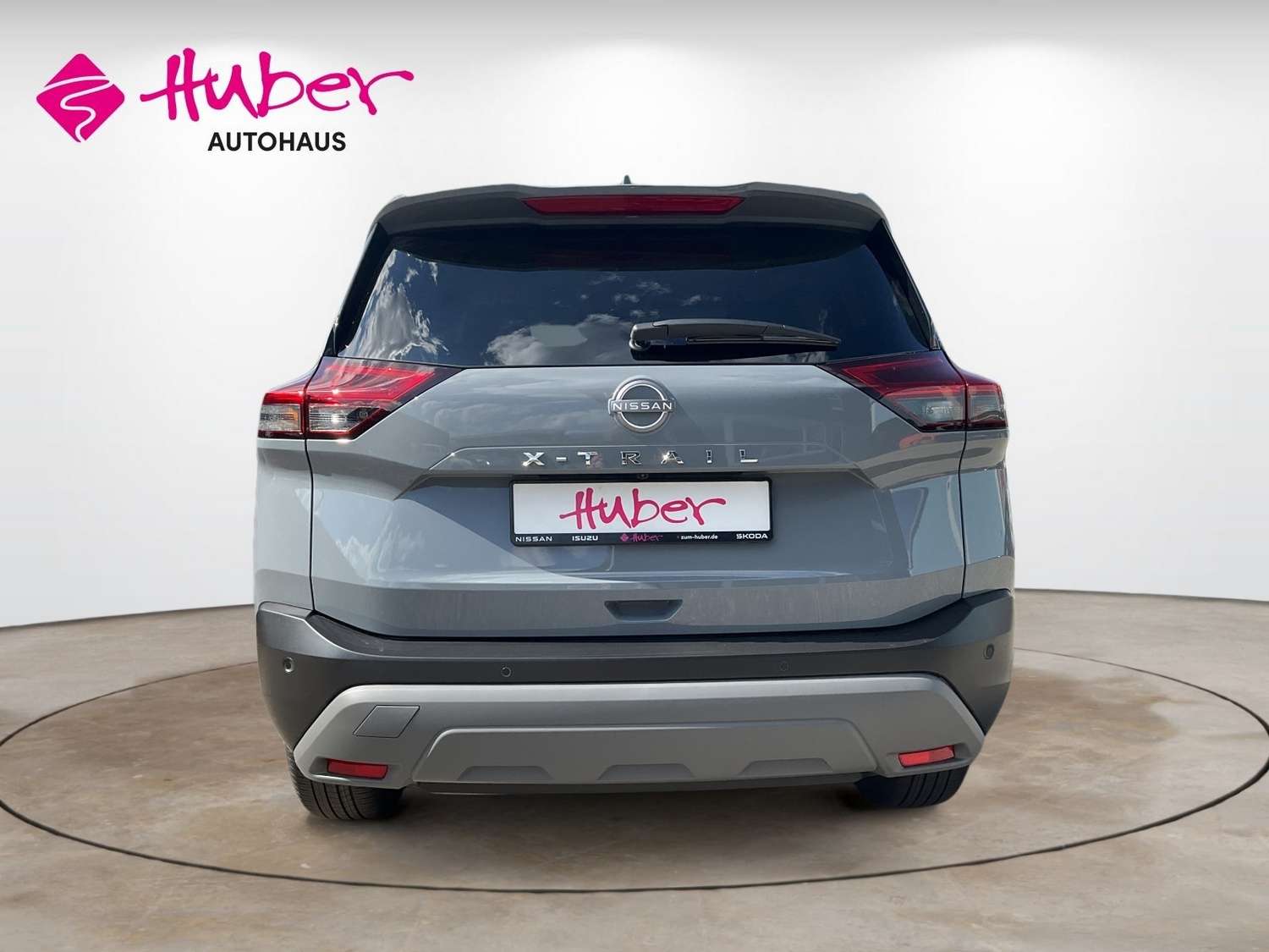 Fahrzeugbild eines Nissan X-TRAIL