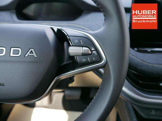 Fahrzeugbild eines Skoda ELROQ