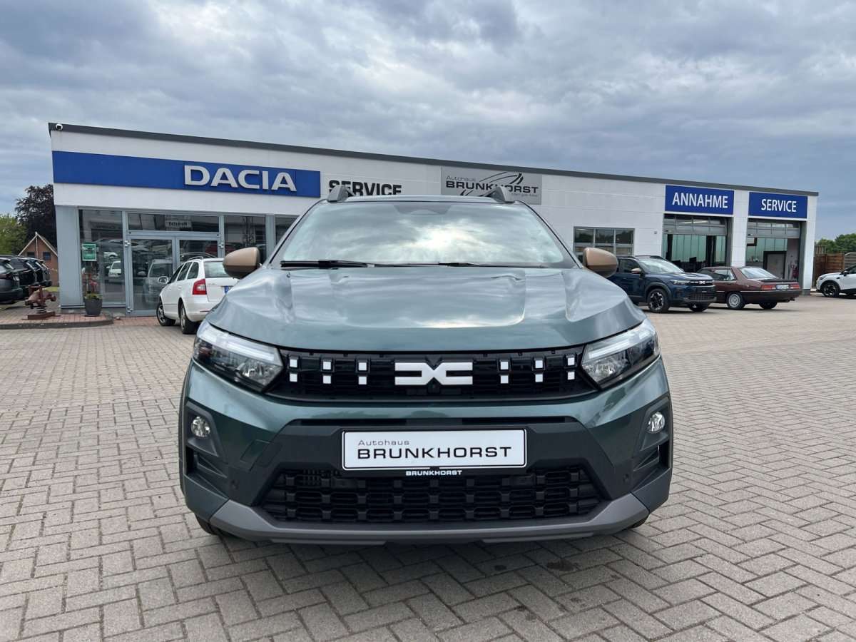 Fahrzeugbild eines Dacia Sandero