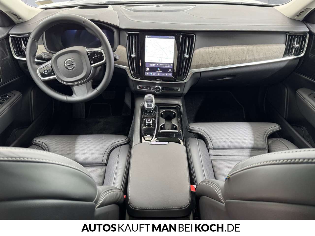 Fahrzeugbild eines Volvo V90