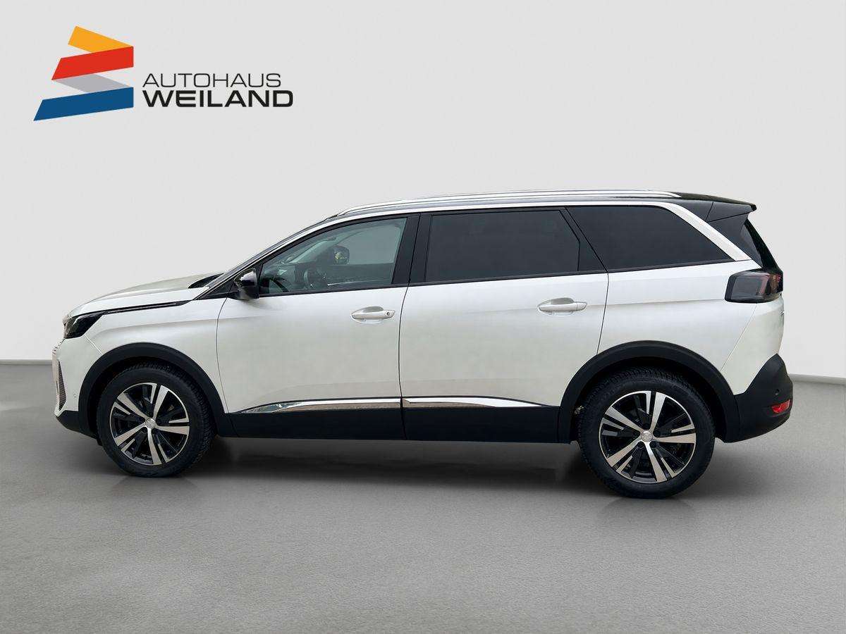 Fahrzeugbild eines Peugeot 5008