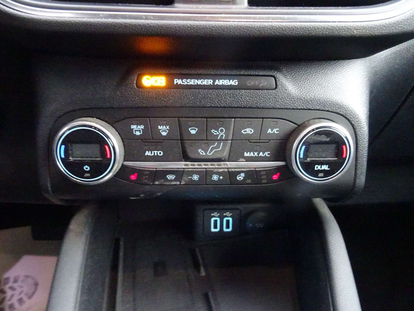 Fahrzeugbild eines Ford Kuga