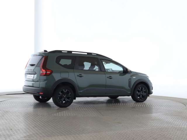 Fahrzeugbild eines Dacia Jogger