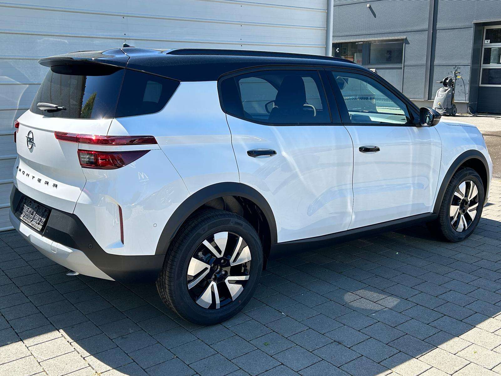 Fahrzeugbild eines Opel Frontera