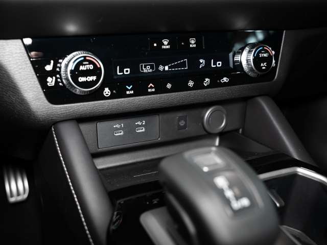 Fahrzeugbild eines Mitsubishi Outlander