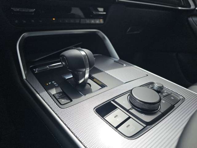 Fahrzeugbild eines Mazda CX-60