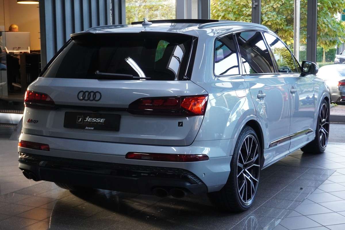 Fahrzeugbild eines Audi SQ7