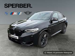 Schräge Frontansicht auf einen BMW X4 , freigestellt