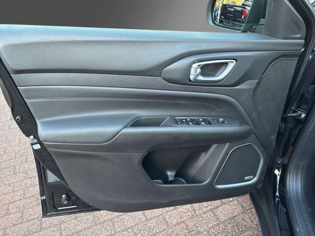 Fahrzeugbild eines Jeep Compass