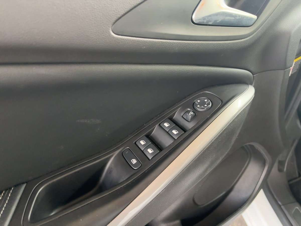 Fahrzeugbild eines Opel Grandland X