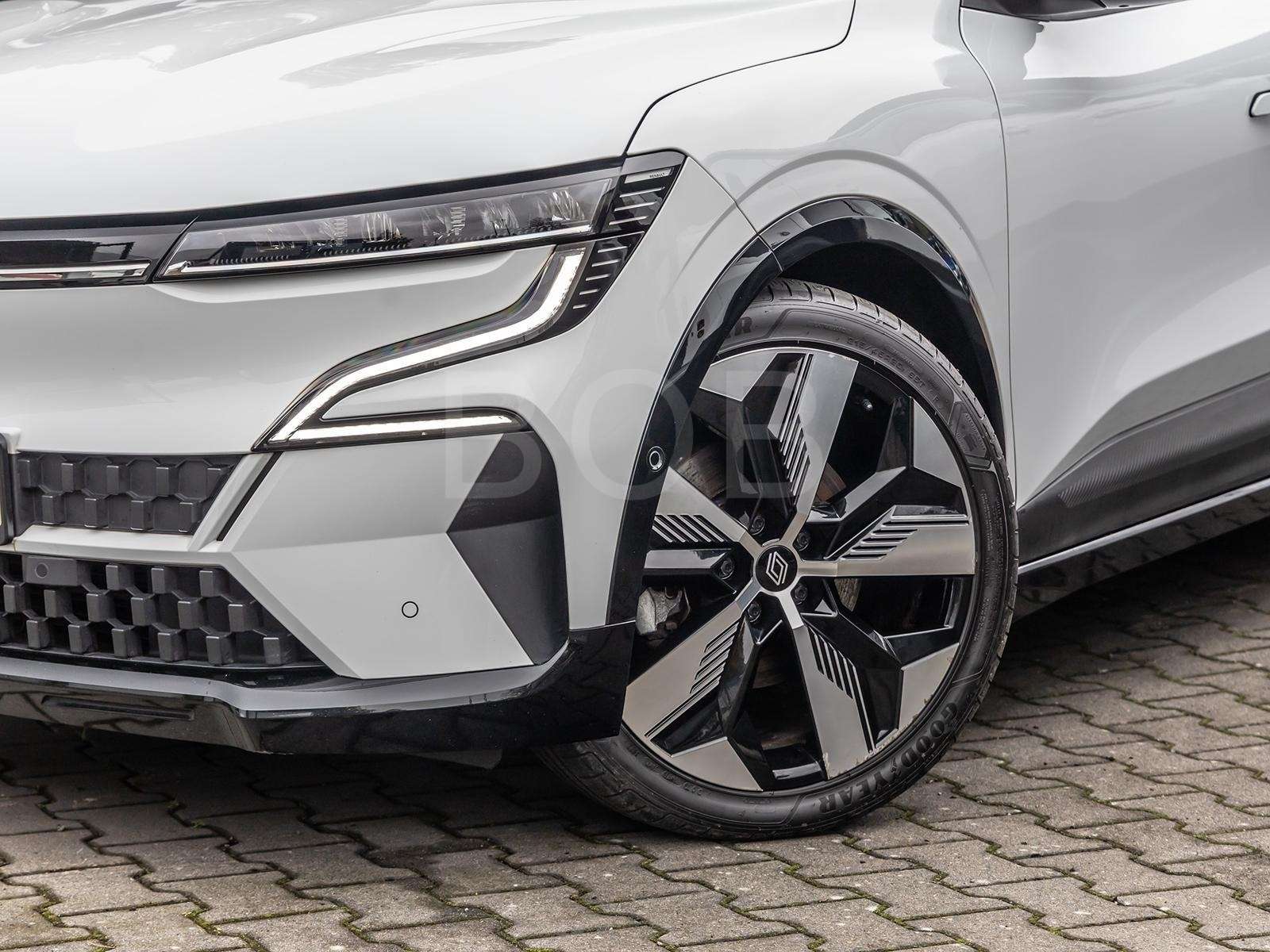 Fahrzeugbild eines Renault Megane E-TECH