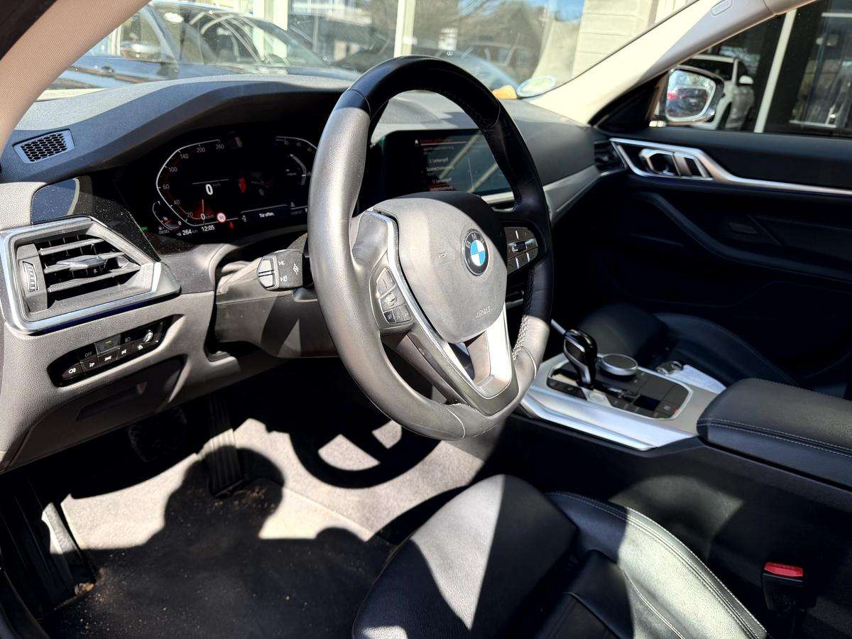 Fahrzeugbild eines BMW 4er-Reihe