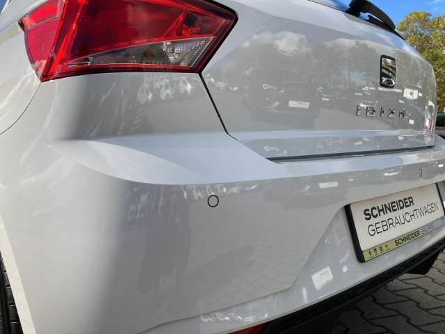 Fahrzeugbild eines SEAT Ibiza