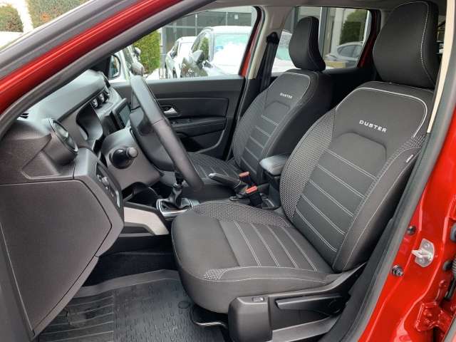 Fahrzeugbild eines Dacia Duster