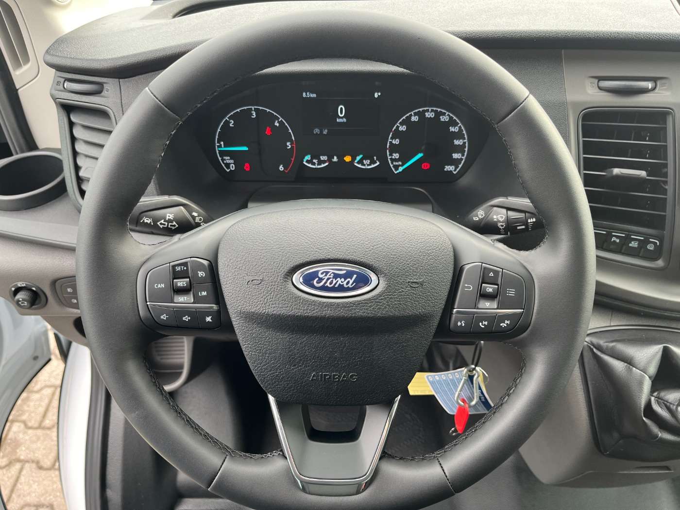 Fahrzeugbild eines Ford Transit