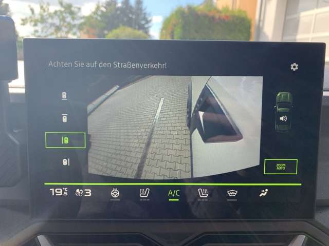 Fahrzeugbild eines Dacia Duster