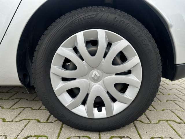 Fahrzeugbild eines Renault Clio