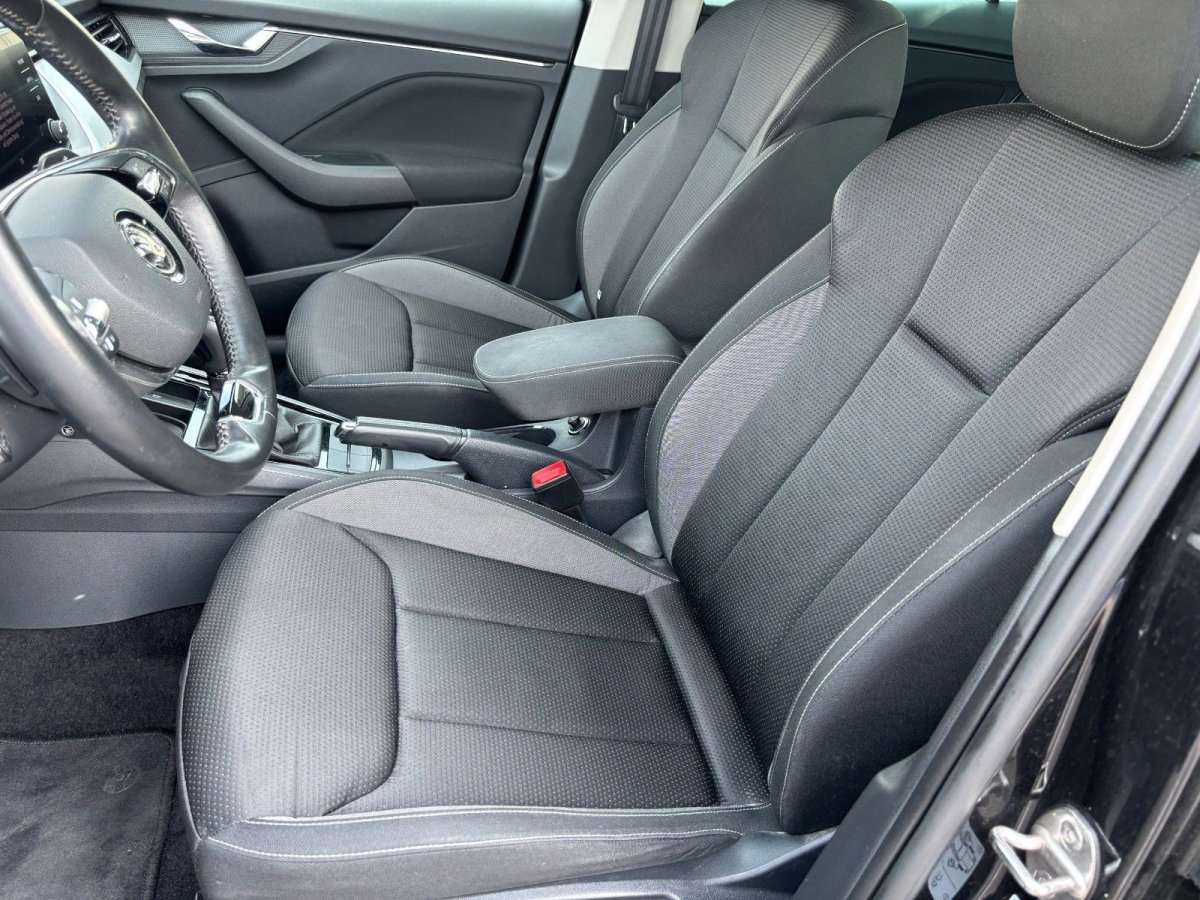 Fahrzeugbild eines Skoda Scala
