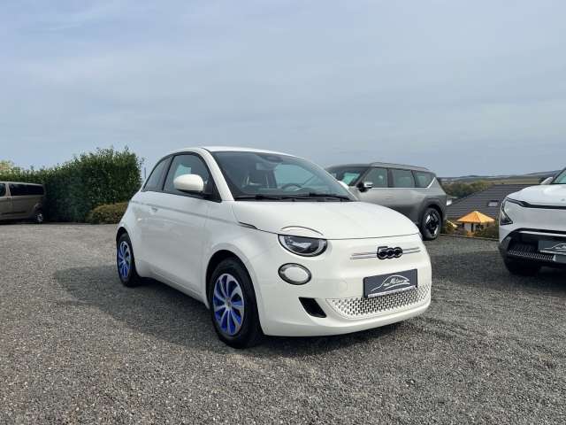 Fahrzeugbild eines Fiat 500