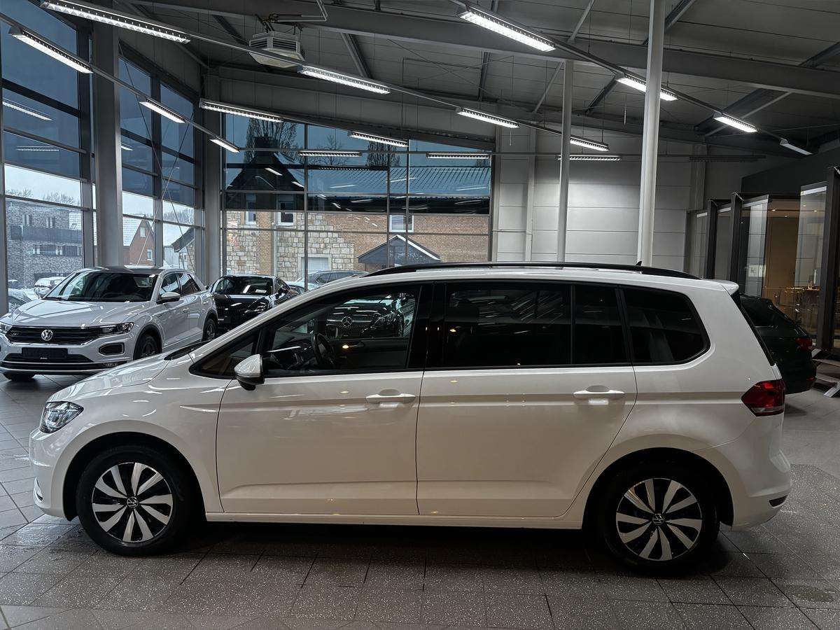 Fahrzeugbild eines Volkswagen Touran