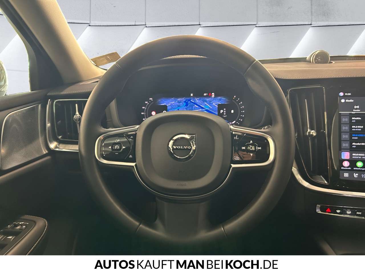 Fahrzeugbild eines Volvo V60 Cross Country