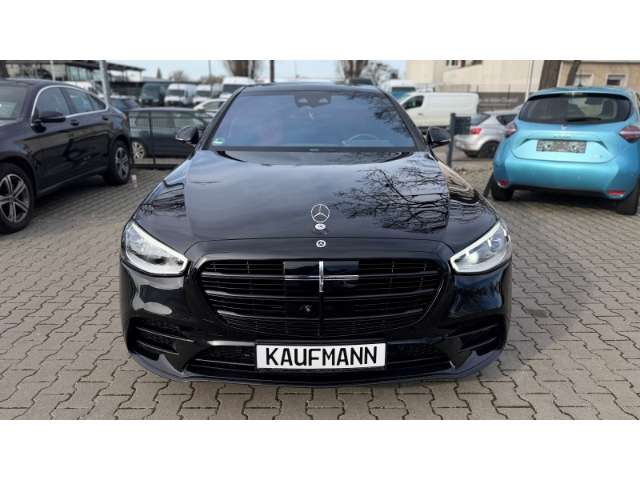 Fahrzeugbild eines Mercedes-Benz S-Klasse