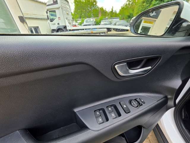 Fahrzeugbild eines Kia Stonic