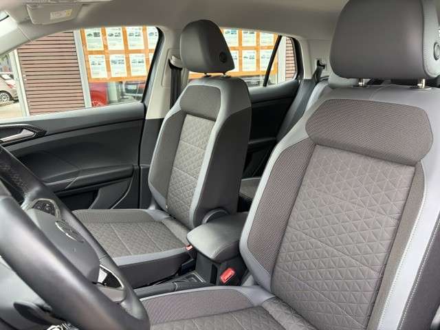 Fahrzeugbild eines Volkswagen T-Cross