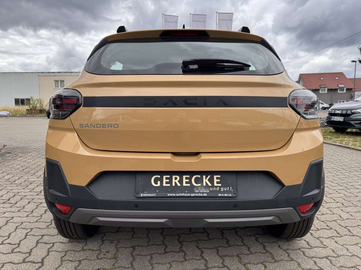 Fahrzeugbild eines Dacia Sandero
