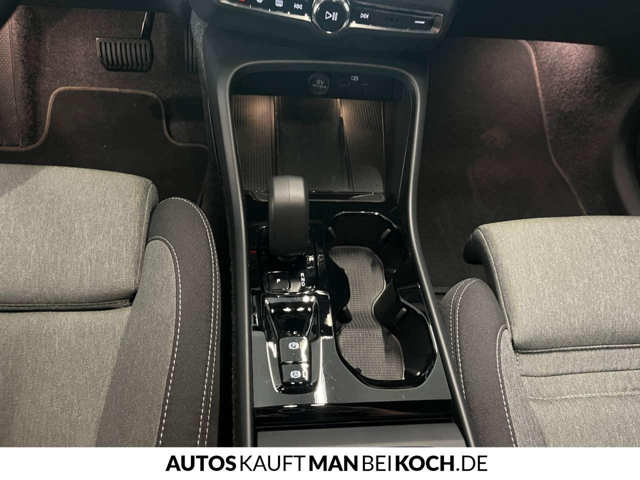 Fahrzeugbild eines Volvo XC40