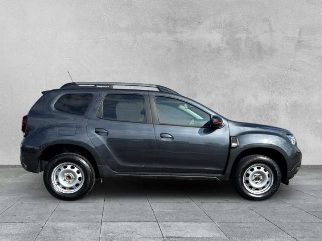 Fahrzeugbild eines Dacia Duster